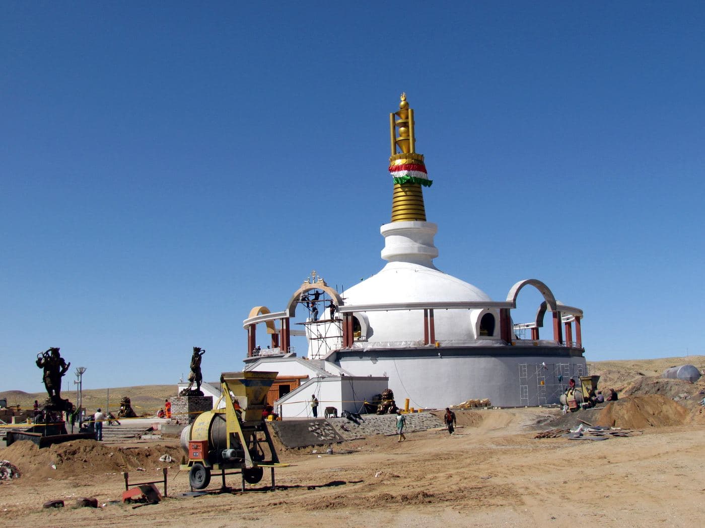 Mongolia, September 2011 (cc) David Berkowitz <a href="https://www.twitter.com/dberkowitz" rel="nofollow">www.twitter.com/dberkowitz</a> / <a hre